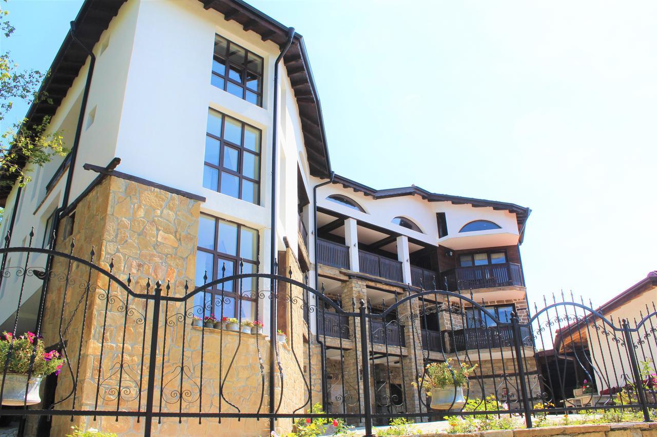 Hotel Sokay Tryavna Exterior photo